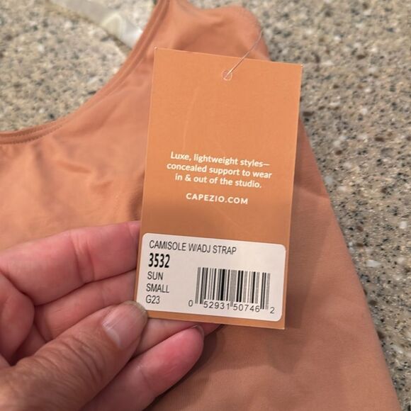CAPEZIO Adjustable Strap Camisole Leotard Clear Straps Lot of 3 *NEW* - Picture 4 of 8